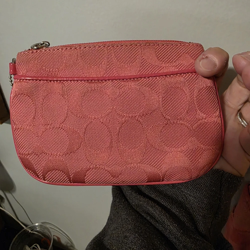 COACH Pink Crossbody Bag - Picture 5 of 7